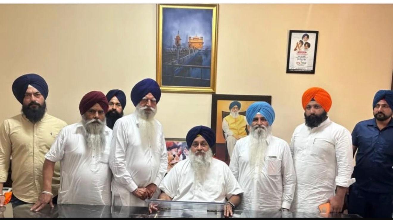 ਜਥੇਦਾਰ ਗੁਰਬਚਨ ਸਿੰਘ ਕਰਮੂੰਵਾਲਾ ਵੱਲੋਂ ਸਰਦਾਰ ਸੁਖਬੀਰ ਸਿੰਘ ਬਾਦਲ ਨਾਲ ਕੀਤੀ ਮੁਲਾਕਾਤ       ਸ਼੍ਰੋਮਣੀ ਅਕਾਲੀ ਦਲ ਚੜ੍ਹਦੀ ਕਲਾ ਲਈ ਪੂਰੀ ਤਾਨਦੇਹੀ ਨਾਲ ਕੰਮ ਕਰੇਗਾ   