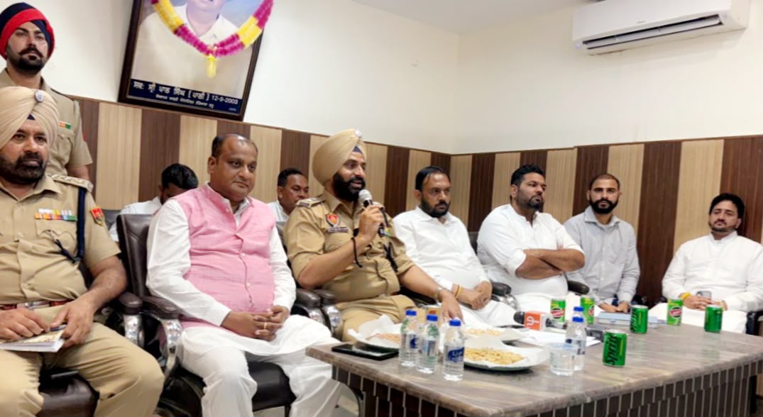 ਵਪਾਰੀਆਂ ਦੀਆਂ ਸਮੱਸਿਆਵਾਂ ਦੇ ਹੱਲ ਲਈ ਸਰਕਾਰ ਉਹਨਾਂ ਦੇ ਦਰਾਂ ਤੱਕ ਪਹੁੰਚੇਗੀ : ਅਭਿਸ਼ੇਕ ਬਾਂਸਲ