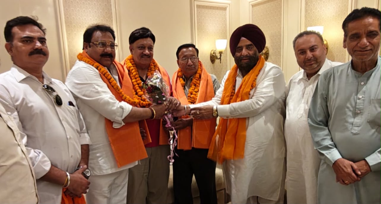 ਕਾਂਗਰਸ ਦੀਆਂ ਜਨਹਿਤ ਨੀਤੀਆਂ ਨੂੰ ਘਰ-ਘਰ ਤੱਕ ਪਹੁੰਚਾਉਣ ਲਈ ਵਰਕਰ ਇਕਜੁੱਟ ਹੋ ਕੇ ਕੰਮ ਕਰਨ – ਸੰਜੀਵ ਅਰੋੜਾ