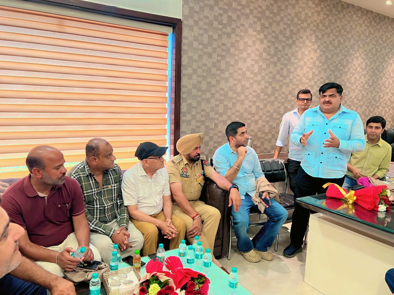 ਬਲ ਕਲਾ ਇੰਡਸਟਰੀਅਲ ਐਸੋਸੀਏਸ਼ਨ ਦੇ ਉਦਯੋਗਪਤੀਆਂ ਨਾਲ ਕਮਿਸ਼ਨ ਦੇ ਚੇਅਰਮੈਨਾਂ ਵੱਲੋਂ ਵਿਸ਼ੇਸ਼ ਬੈਠਕ