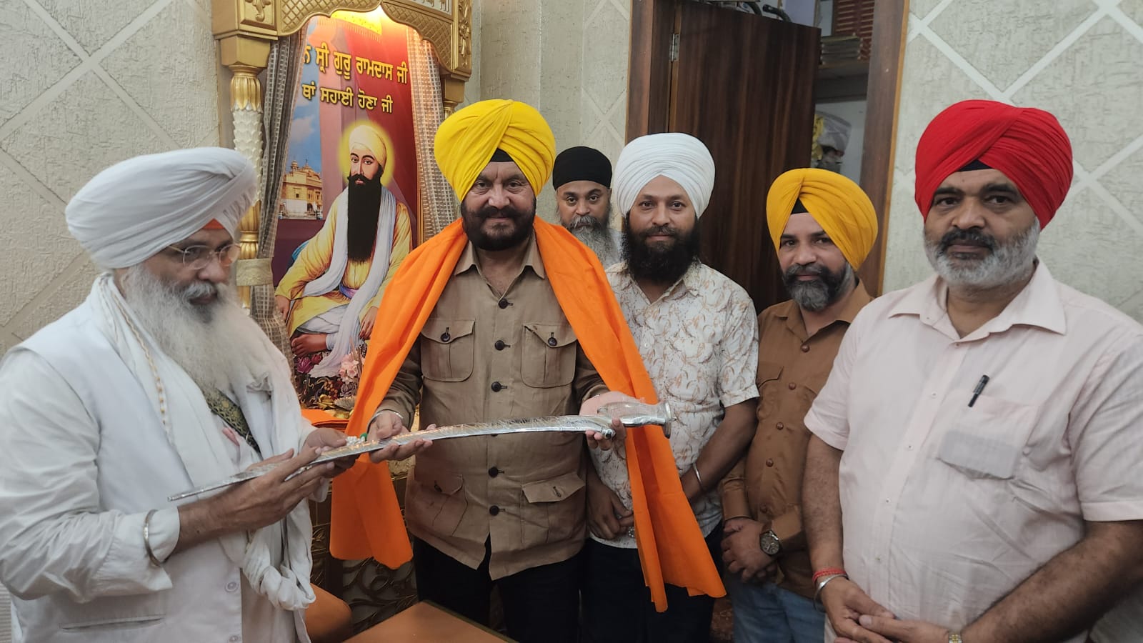 ਪਦਮ ਸ੍ਰੀ ਜਤਿੰਦਰ ਸਿੰਘ ਸ਼ੰਟੀ ਨੇ ਭਾਈ ਸਾਹਿਬ ਭਾਈ ਗੁਰਇਕਬਾਲ ਸਿੰਘ ਨਾਲ ਕੀਤੀ ਮੁਲਾਕਾਤ