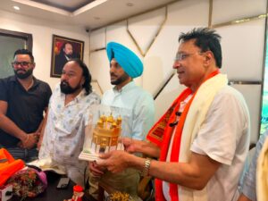 ਵਿਧਾਇਕ ਡਾ. ਅਜੈ ਗੁਪਤਾ ਅਤੇ ਪੁਲਿਸ ਕਮਿਸ਼ਨਰ ਗੁਰਪ੍ਰੀਤ ਸਿੰਘ ਭੁੱਲਰ ਨੇ ਮਜੀਠ ਮੰਡੀ ਵਪਾਰੀ ਐਸੋਸੀਏਸ਼ਨ ਦੇ ਅਹੁਦੇਦਾਰਾਂ ਨਾਲ ਕੀਤੀ ਮੁਲਾਕਾਤ