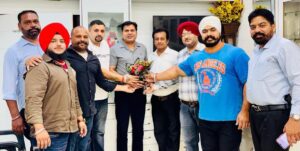 ਡੀਐਸਪੀ ਧਰਮਿੰਦਰ ਕਲਿਆਣ ਦਾ ਜਨਮਦਿਨ ਸ਼ਾਨਦਾਰ ਢੰਗ ਨਾਲ ਮਨਾਇਆ, ਰਾਜਪਾਲ ਇੰਟਰਨੈਸ਼ਨਲ ਗੈਲਰੀ ਆਫ ਫਾਈਨ ਆਰਟ ਵਿਖੇ ਹੋਇਆ ਵਿਸ਼ੇਸ਼ ਸਨਮਾਨ