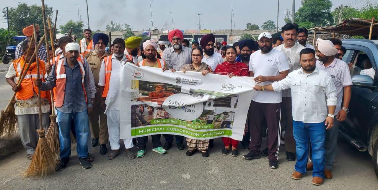 ਵਿਧਾਇਕਾ ਜੀਵਨਜੋਤ ਕੌਰ ਦੀ ਅਗਵਾਈ ਹੇਠ ਵੇਰਕਾ ’ਚ ‘ਮਿਸ਼ਨ ਕਲੀਨ ਪੰਜਾਬ’ ਤਹਿਤ ਸਫ਼ਾਈ ਮੁਹਿੰਮ