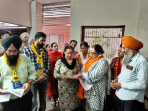 ਵਿਧਾਇਕਾ ਜੀਵਨ ਜੋਤ ਕੌਰ ਨੇ ਹਲਕਾ ਅੰਮ੍ਰਿਤਸਰ ਪੂਰਬੀ ਦੇ ਲੋਕਾਂ ਨੂੰ ਦੱਸੇ ‘ਮਾਨ ਸਰਕਾਰ ਦੇ ਮੁਨਾਫ਼ੇ’